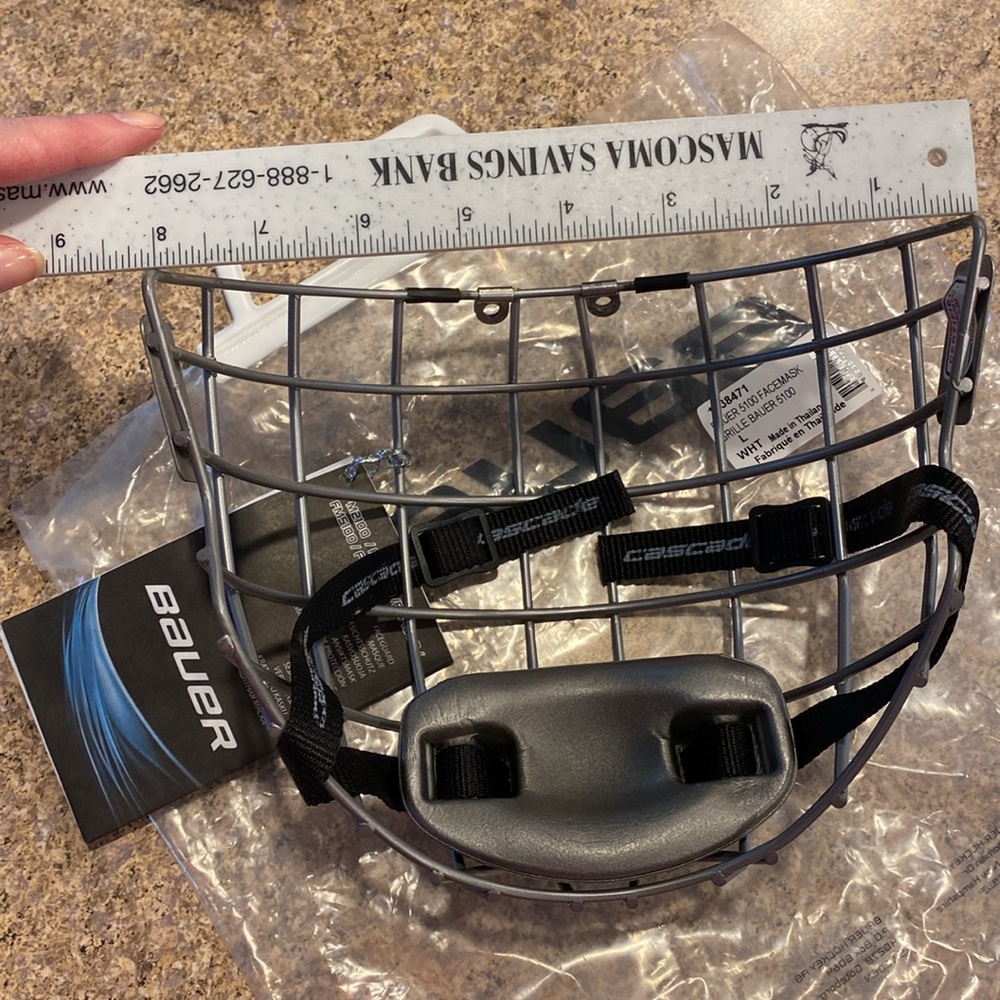 Facemask Grille Ice Hockey Cascade CHM M Z262.2-09 Type B1(UNSURE OF SIZE/BRAND) - Picture 10 of 17